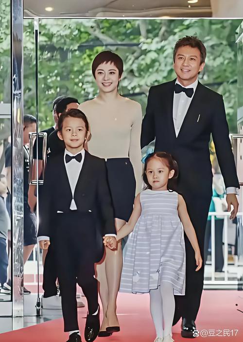 新澳门今晚开奖结果查询表图片和曝孙俪邓超移民英国与曝孙俪邓超移民英国是真的吗